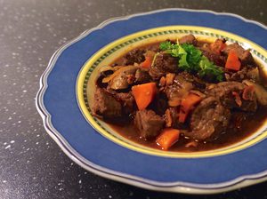 Ein Teller Boeuf Bourguignon 