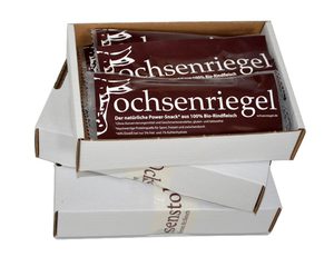 Ein Stapel Ochsenriegel-Kartons 