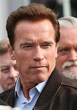 Arnold Schwarzenegger, der Papst und 1% für Deine Gesundheit